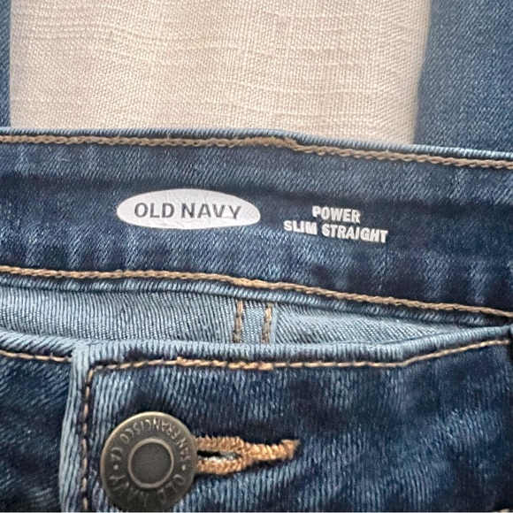 Old Navy Slim Straight Distressed Jeans Women’s Size 16 - Picture 7 of 7